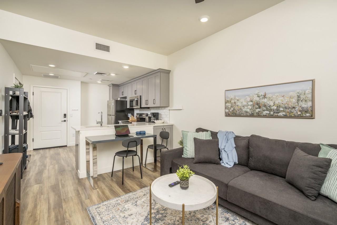 475 North 9th Street - 314Unit 314 #314 - Photo 5 of 16