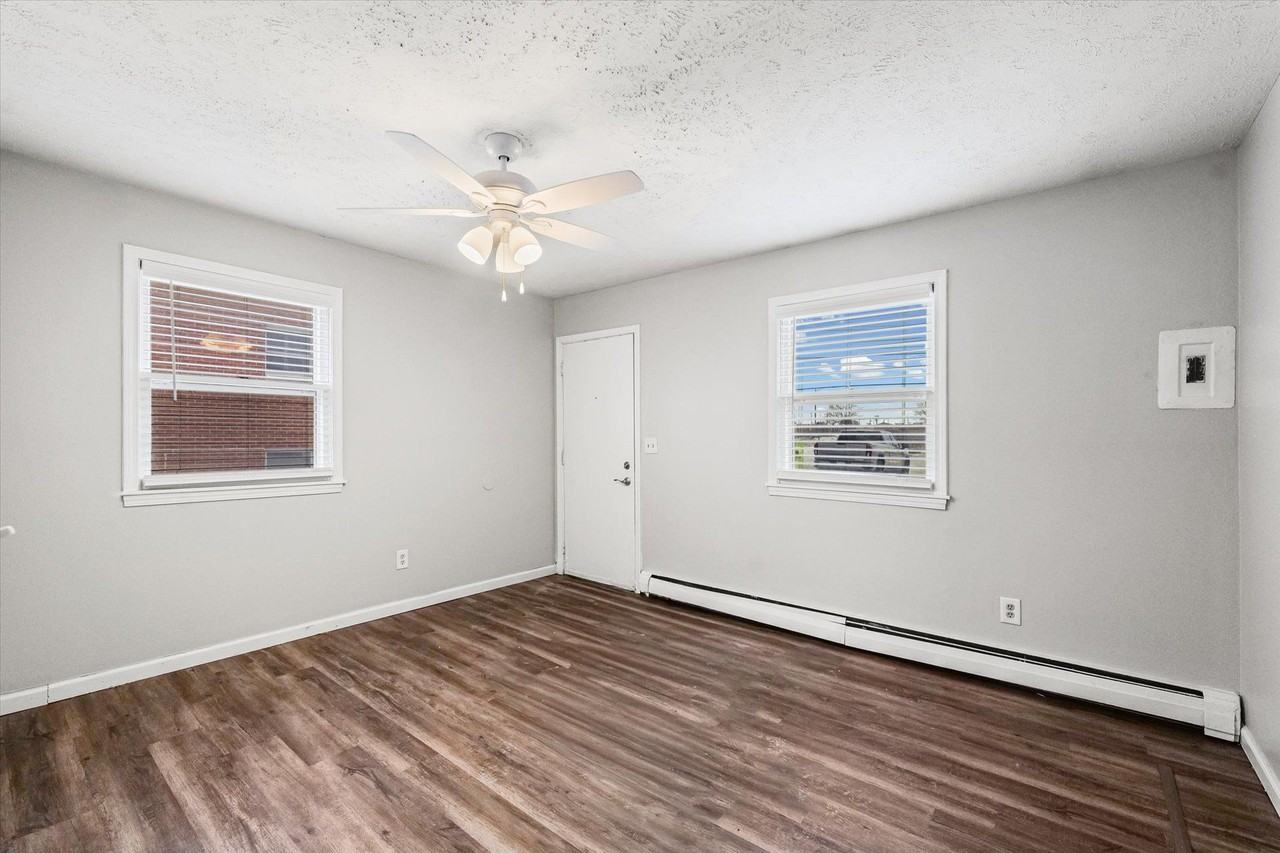 339 Riley Dr - Photo 6 of 12