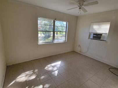 3031 Herold Dr #10 - Photo 3 of 22