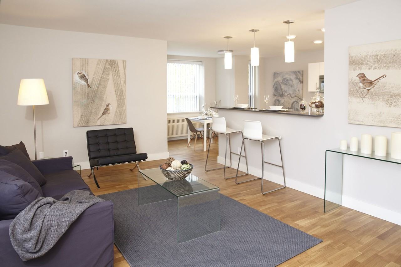 2400 Bathurst Street - Photo 2 of 12