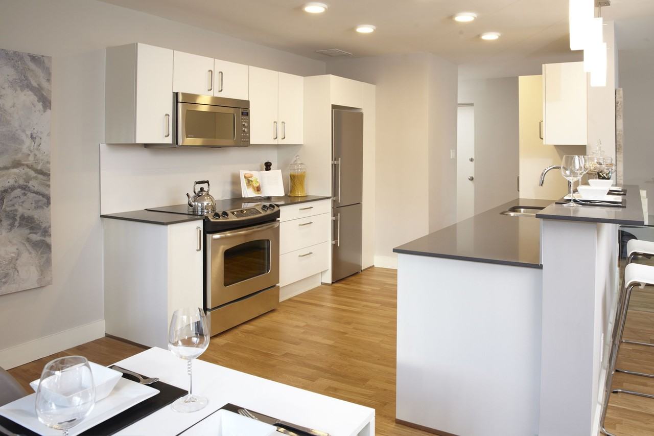 2400 Bathurst Street - Photo 3 of 12