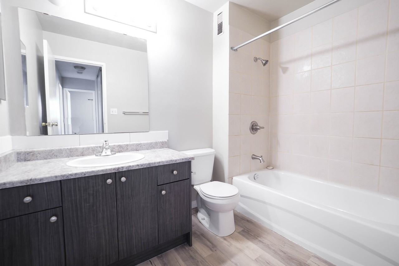 Knottwood Terrace - Photo 6 of 8