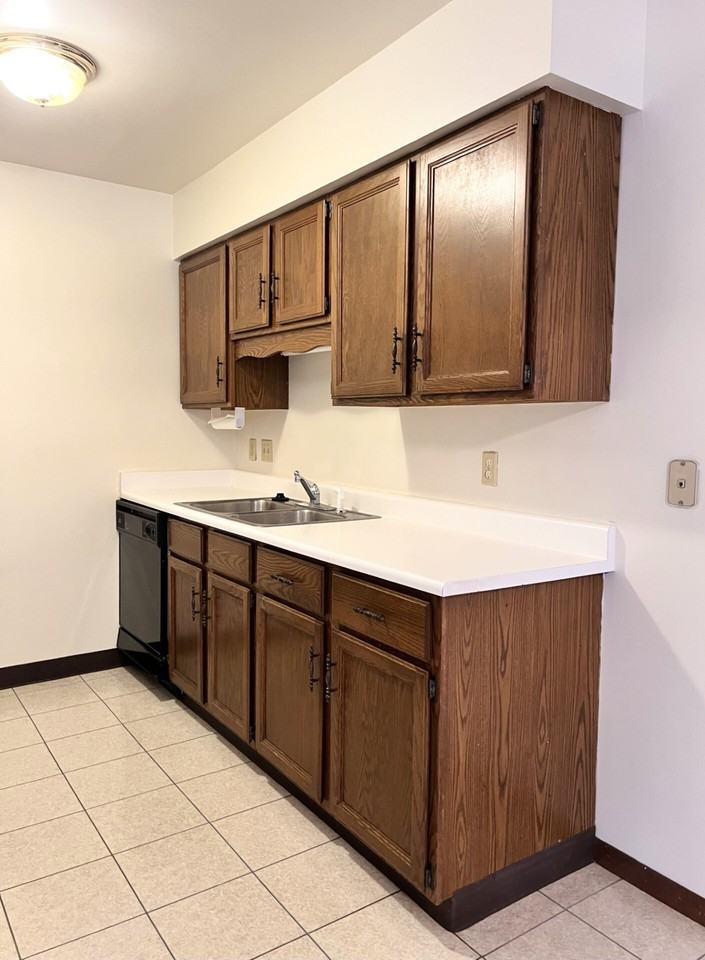 118 Augusta Ave #217 - Photo 7 of 18