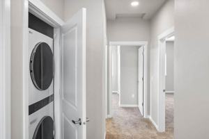 featured image of 4040 Hayesville Dr Ne