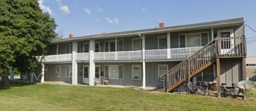 featured image of 2214 Peirce Ave