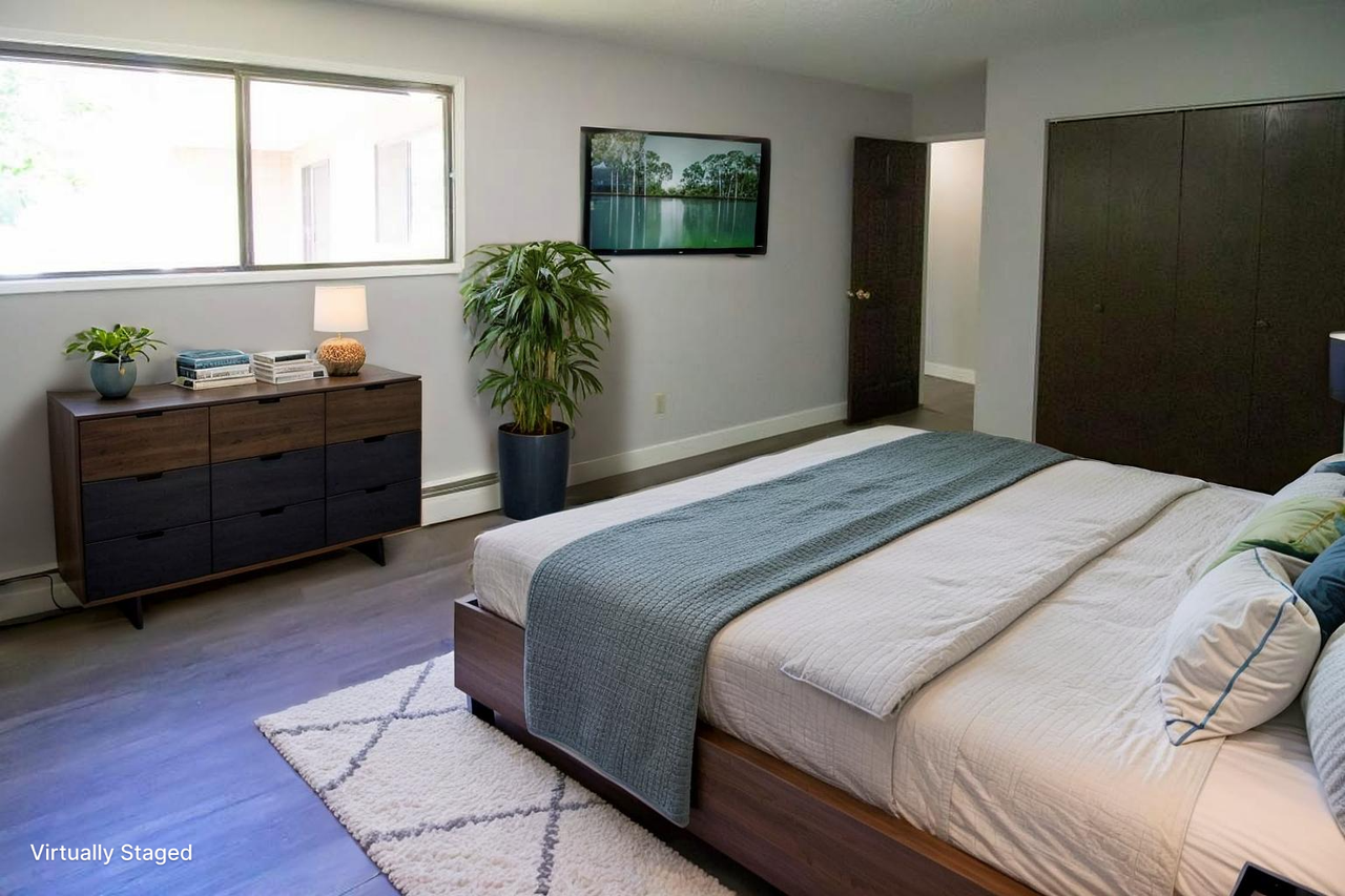 Sandalwood Place - Photo 4 of 19