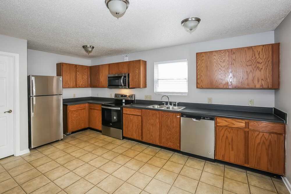 1902 Mallard Woods Pl - Photo 7 of 17