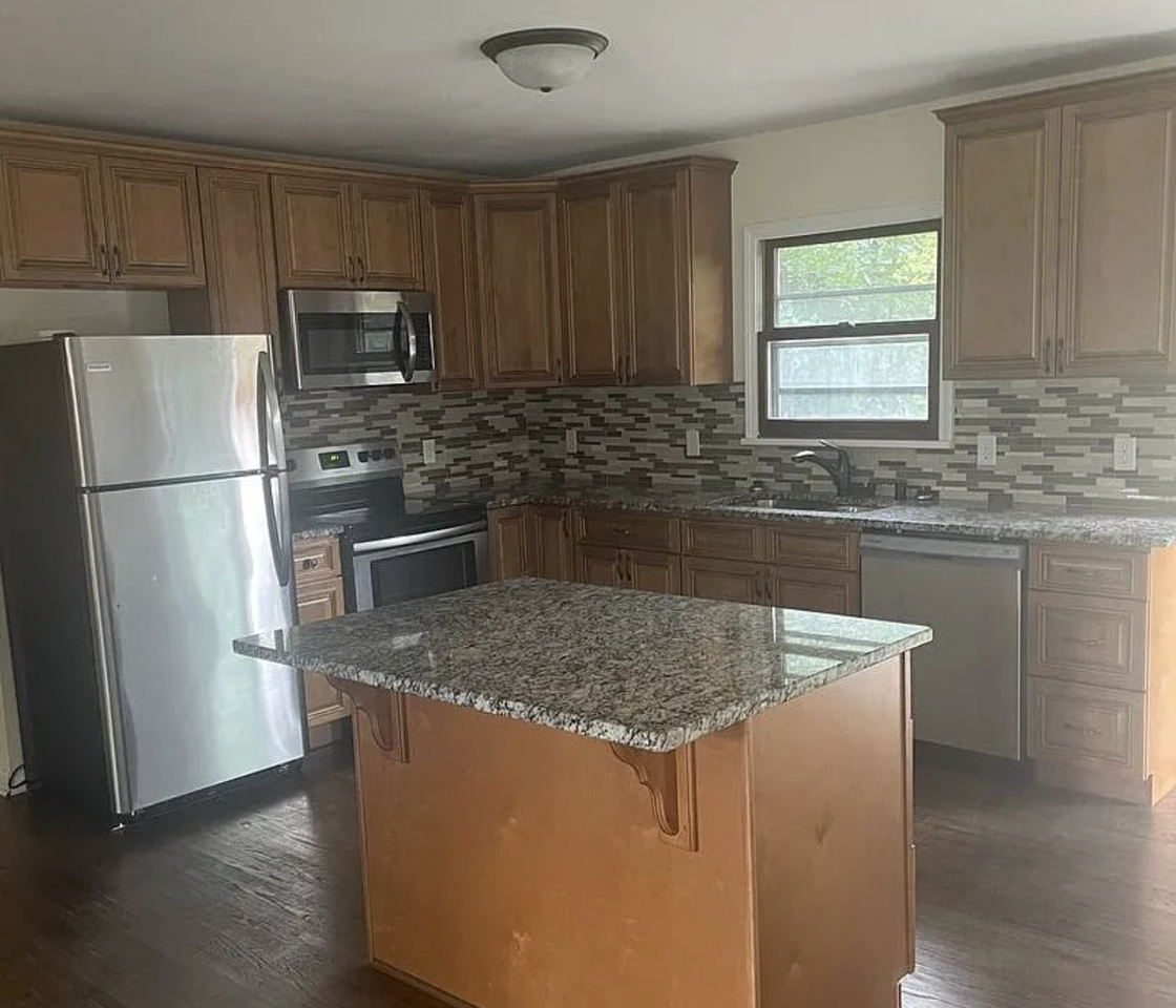 5109 48th Ave N #0 - Photo 2 of 11