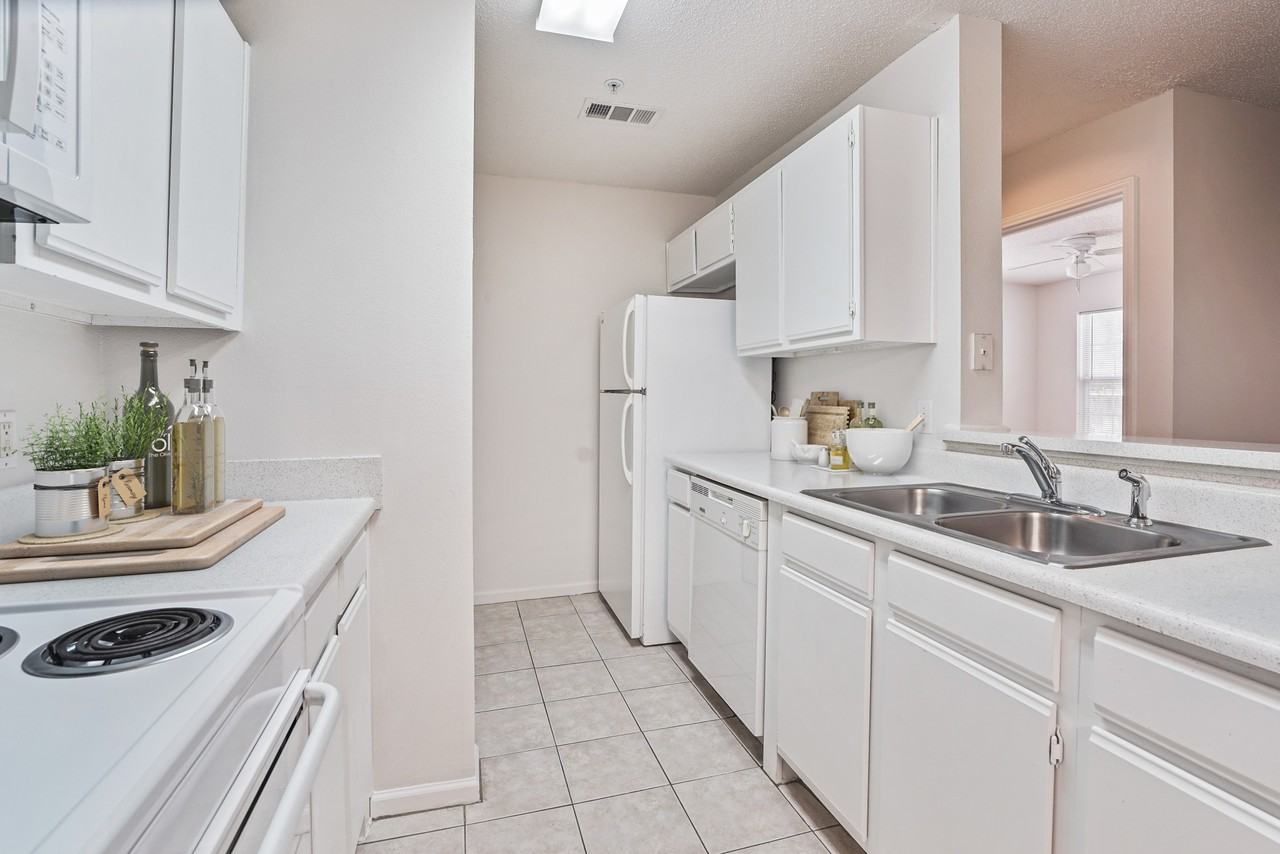 1851 Stella LnUnit 5-532 #5-532 - Photo 3 of 15