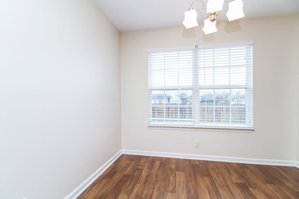 1227 Matterhorn Run - Photo 4 of 18