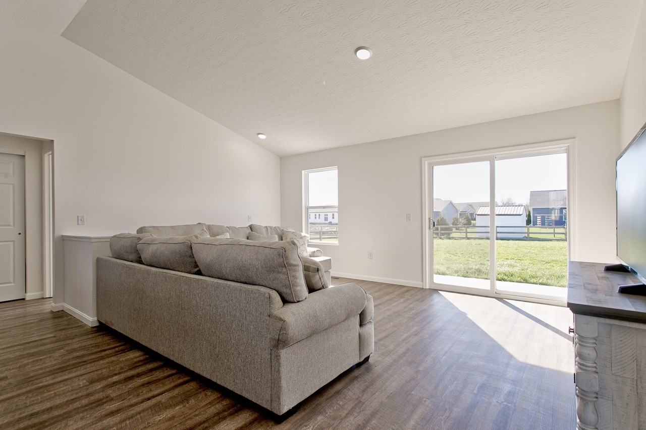 159 Zachary Dr #1 - Photo 4 of 24