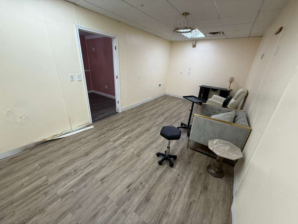 2526 Missile Rd #4 - Photo 5 of 9
