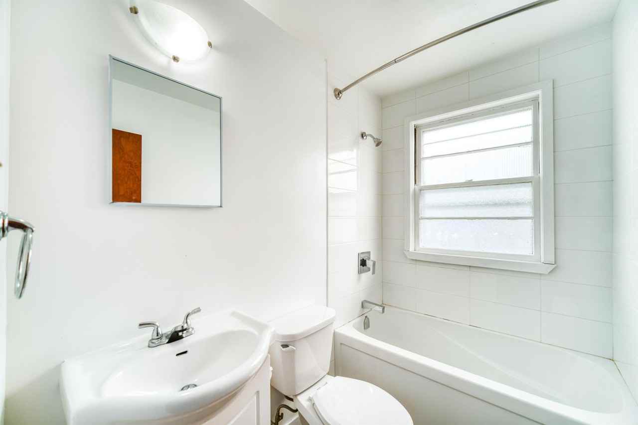 1066 - 1066 Tower Rd. #13 - Photo 7 of 13