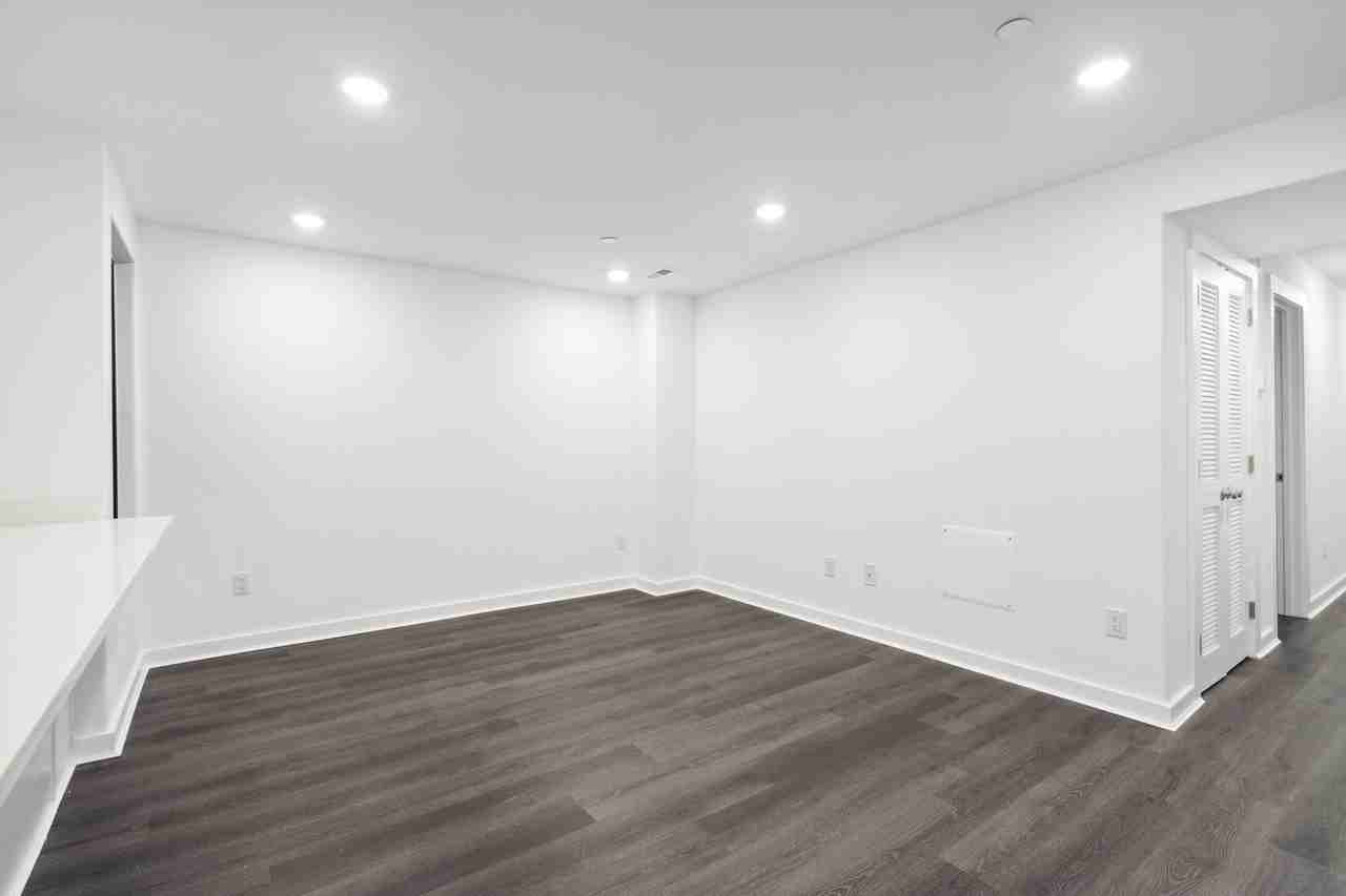 4021 Haverford AvenueUnit 3 #3 - Photo 7 of 10