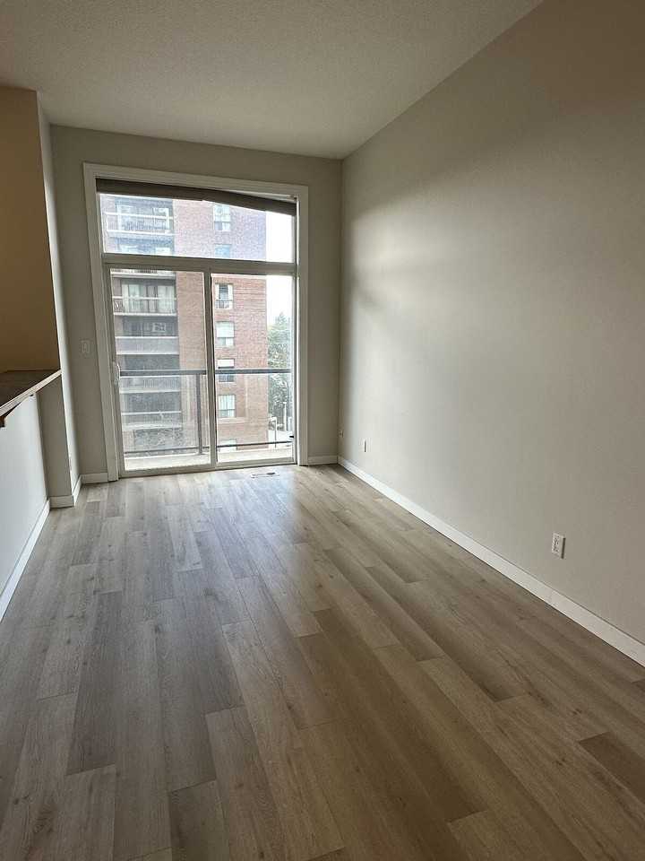 8619 111 Street Northwest 405, Edmonton, Alberta, Canada, T6G 2W1 - Photo 5 of 11