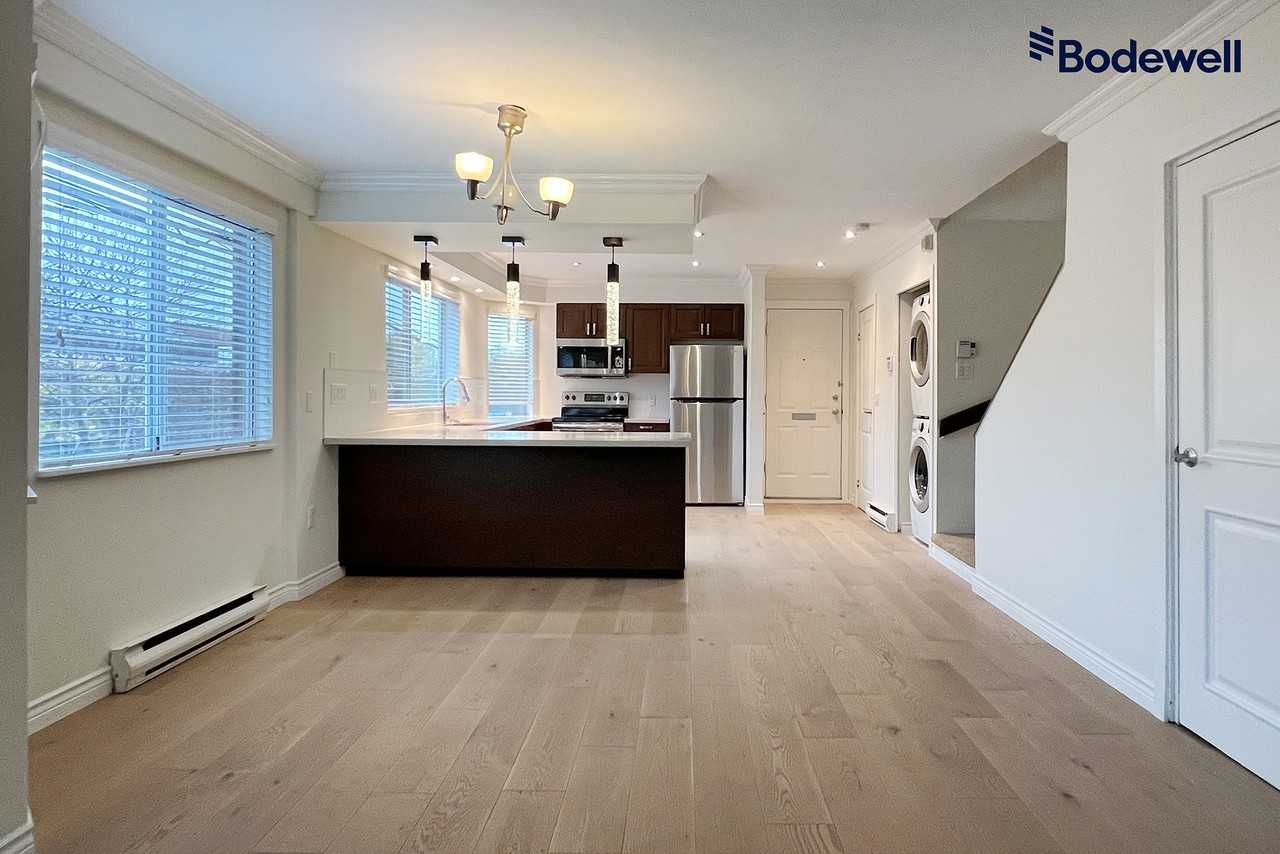 Vanderlee Court - Photo 7 of 19