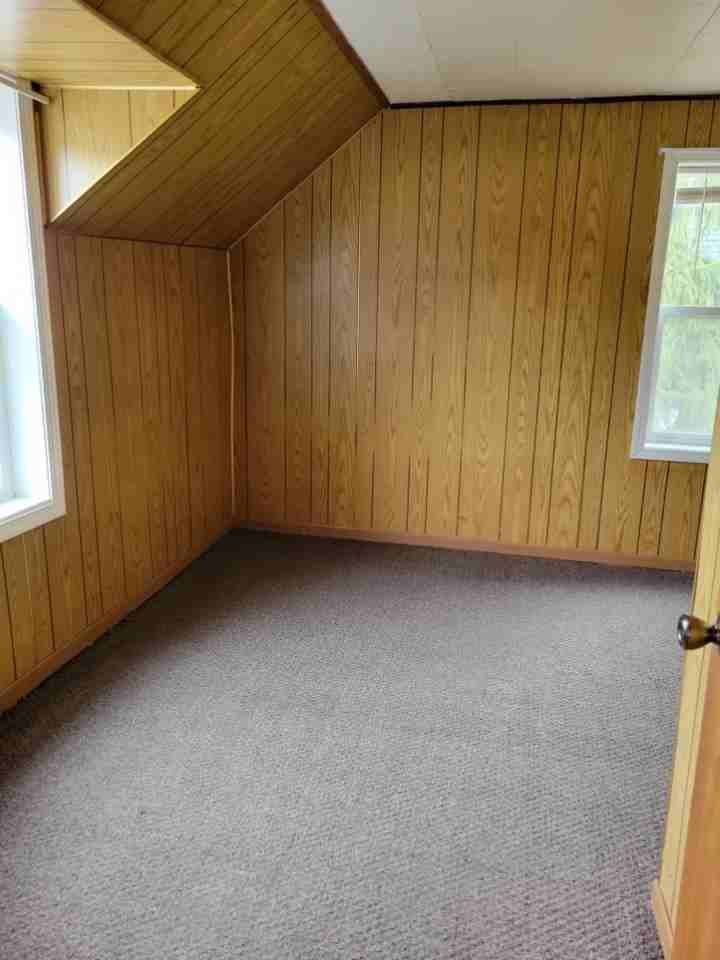 409 N 1st Ave #2 - Photo 4 of 10