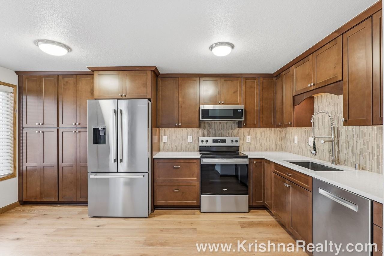 14600 Se 7th Way - Photo 5 of 21