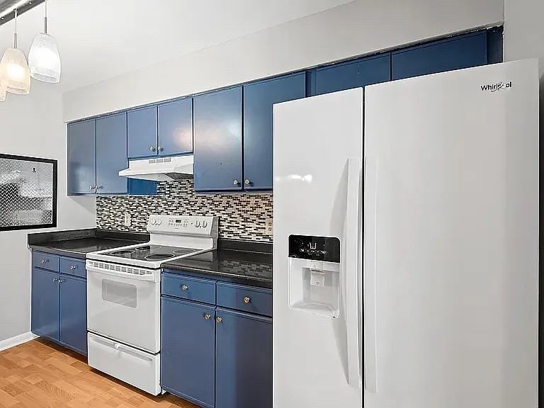 230 Finley Forest Dr - Photo 5 of 21