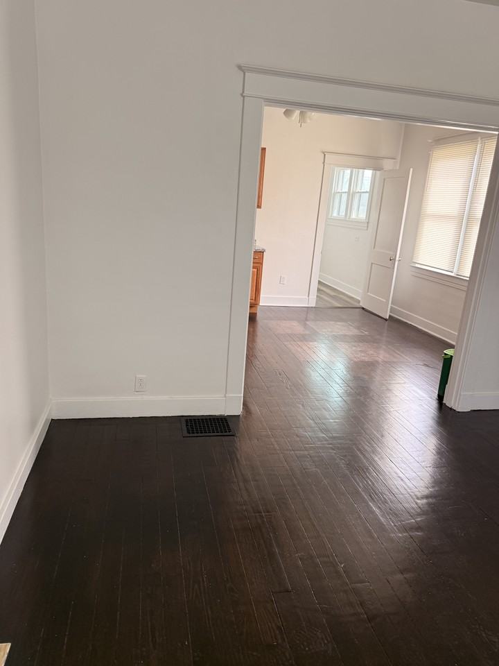 841 Hazel St #1 - Photo 6 of 8