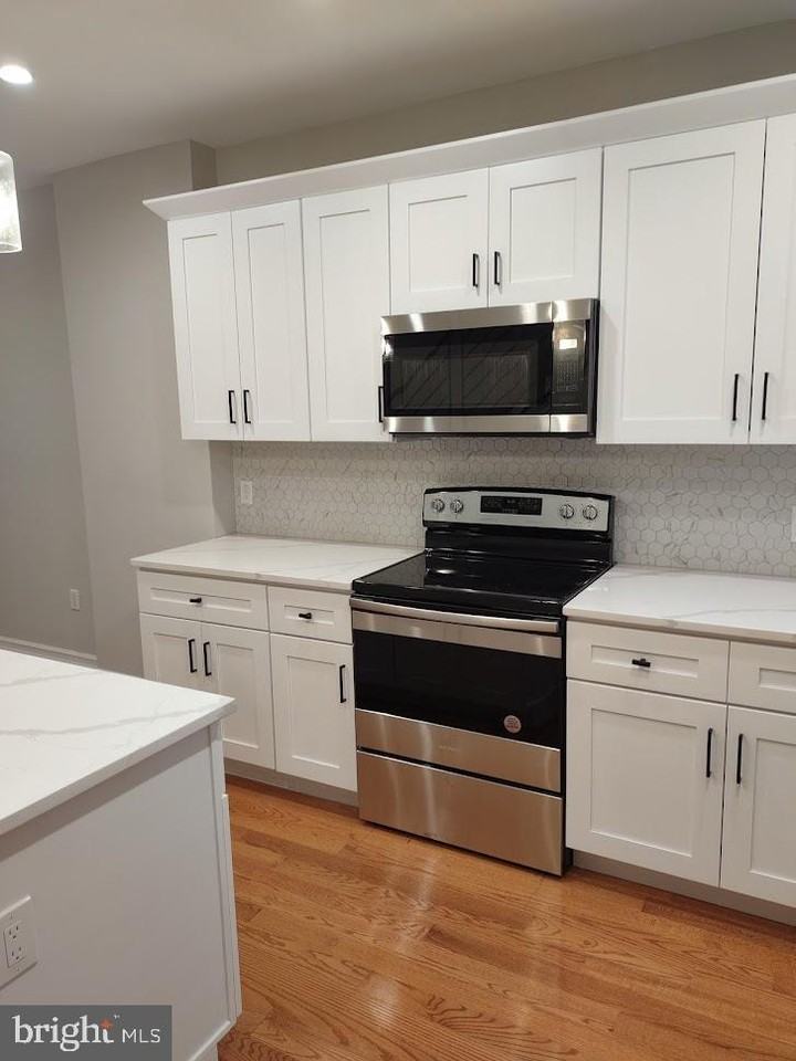 1812 N Croskey St #1 - Photo 4 of 16