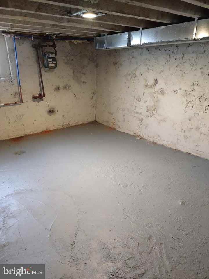 1812 N Croskey St #1 - Photo 6 of 16