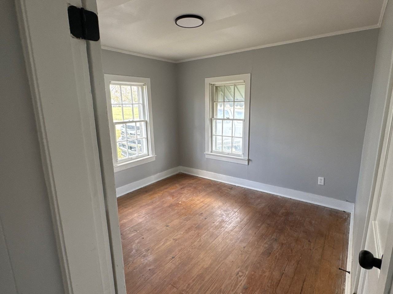 505 Margin St #1 - Photo 2 of 6