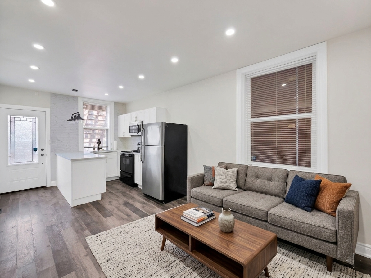 33 Fairleigh Avenue North #1 - Photo 2 of 20