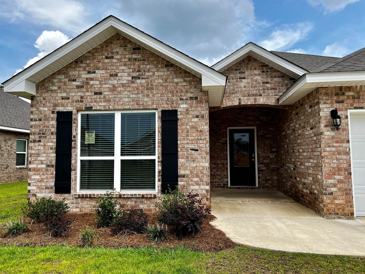 10498 N Redland St #1 - Photo 3 of 26