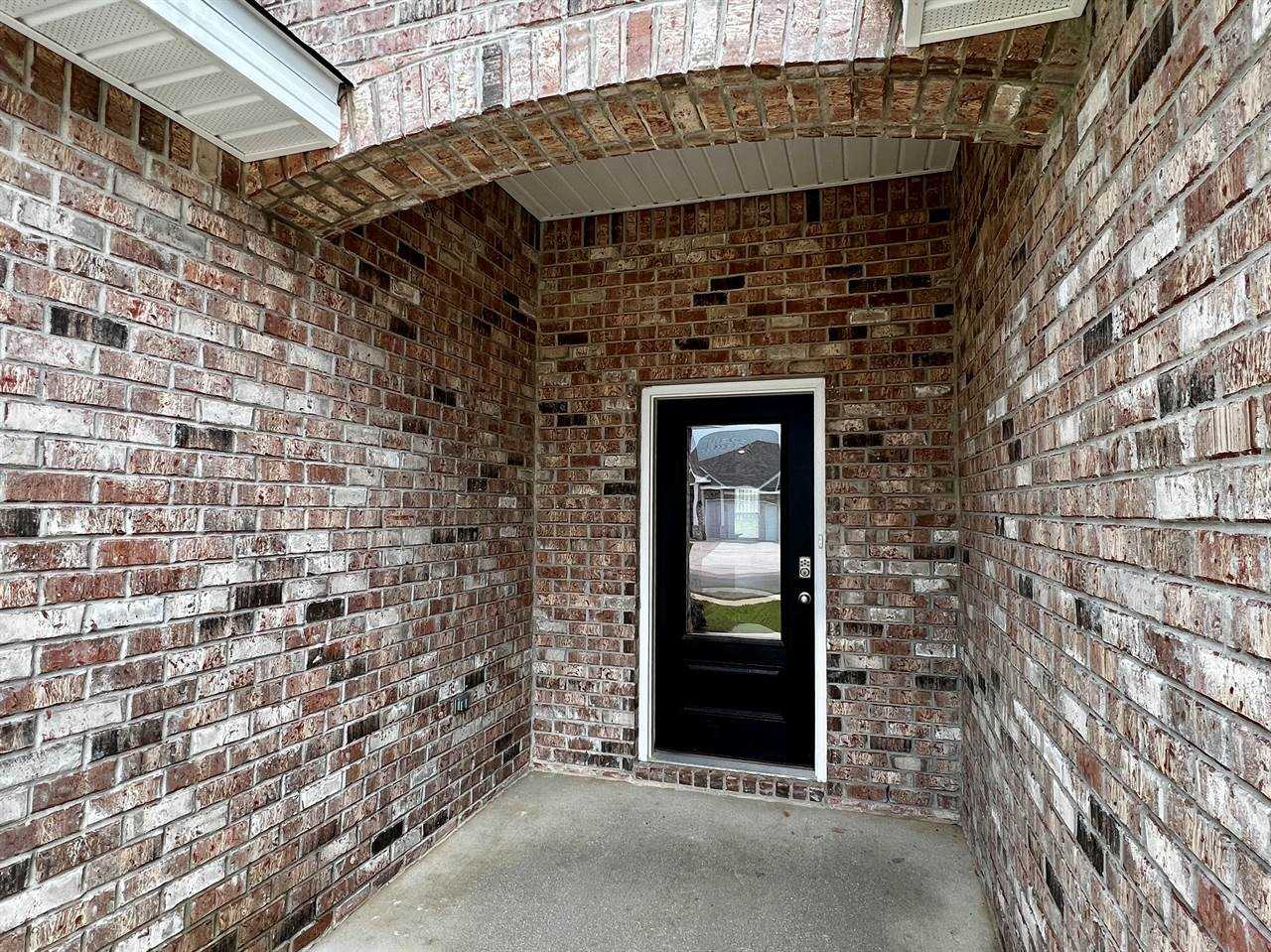 10498 N Redland St #1 - Photo 4 of 26