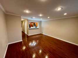 featured image of 8 Allenwood Lane