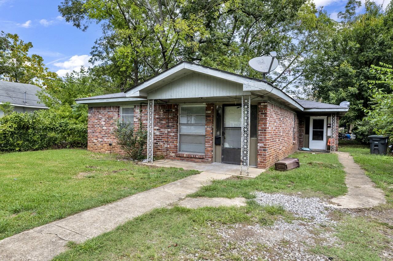 521 16th St Sw #523 - Photo 2 of 21