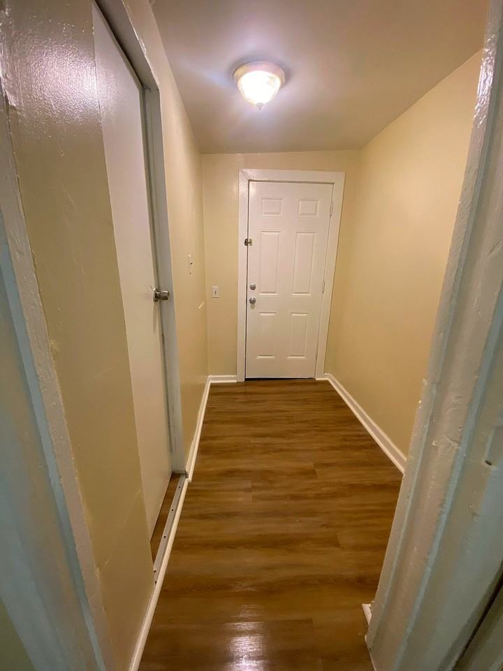 307 State St #1 - Photo 4 of 8