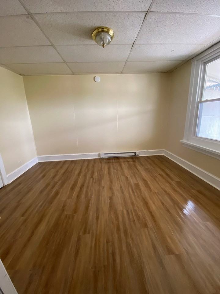 307 State St #1 - Photo 6 of 8