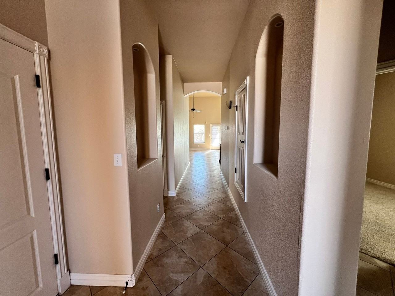 11524 Porfirio Payan Dr - Photo 2 of 16