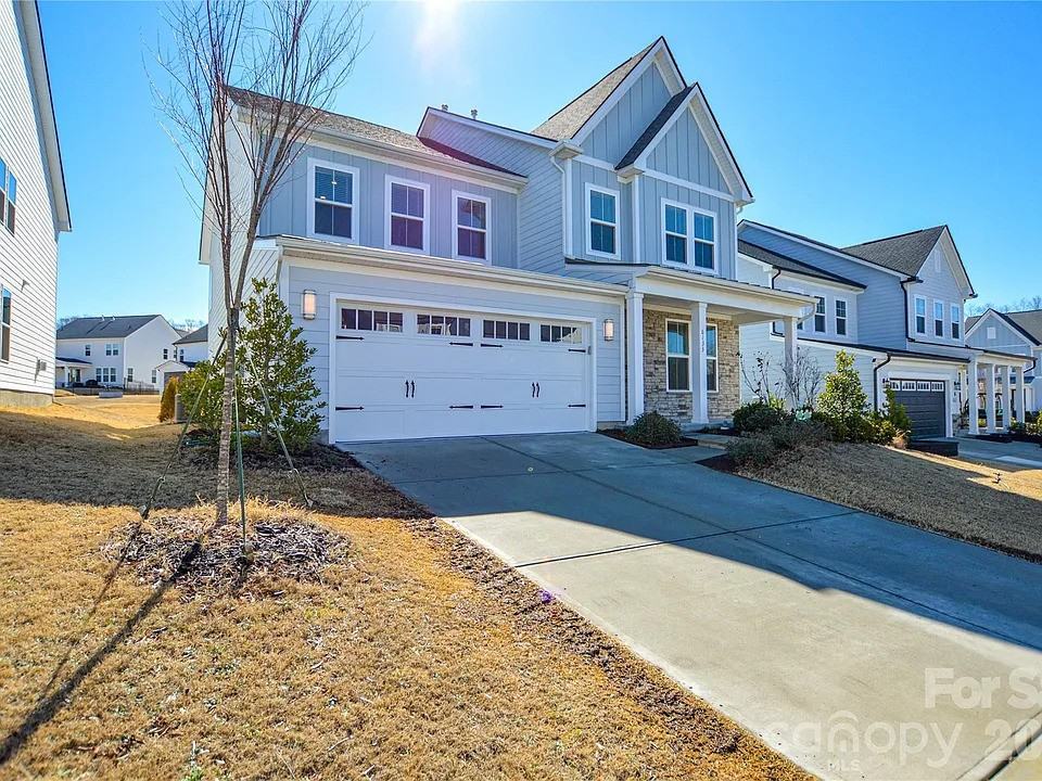 6133 Alsace Ln #1 - Photo 2 of 18