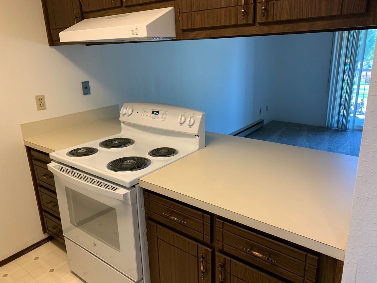 1630 Lincoln St #5 - Photo 2 of 10