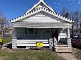 featured image of 1312 W 18th St