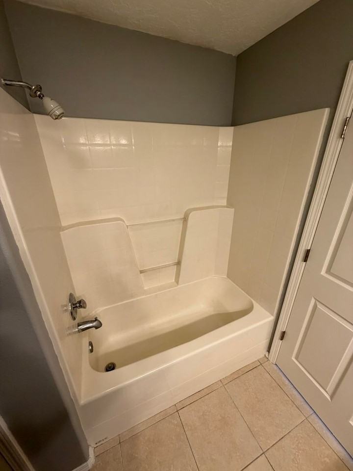 929 Wassom St - Photo 2 of 30