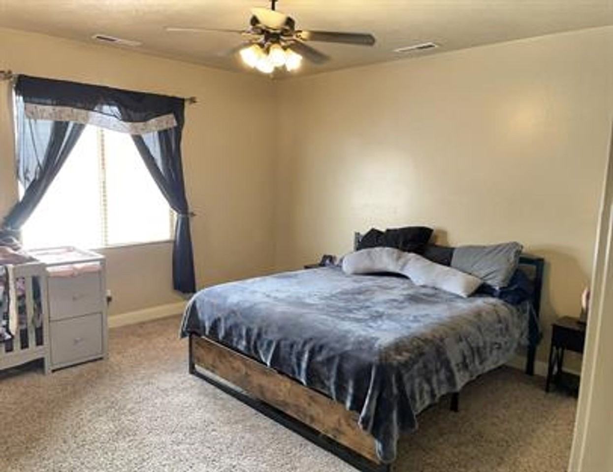 157 S 4100 W - Photo 6 of 12