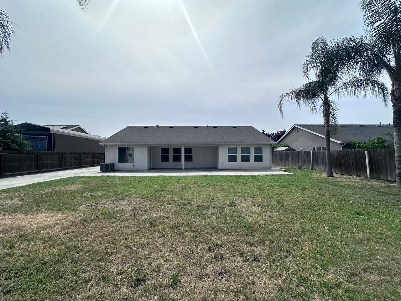 3316 W Wren Ave - Photo 4 of 23