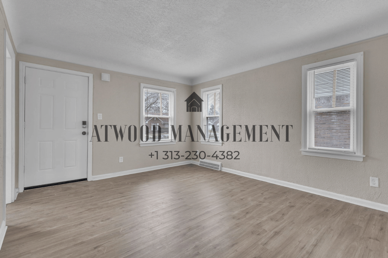 12023 Terry St - Photo 3 of 11