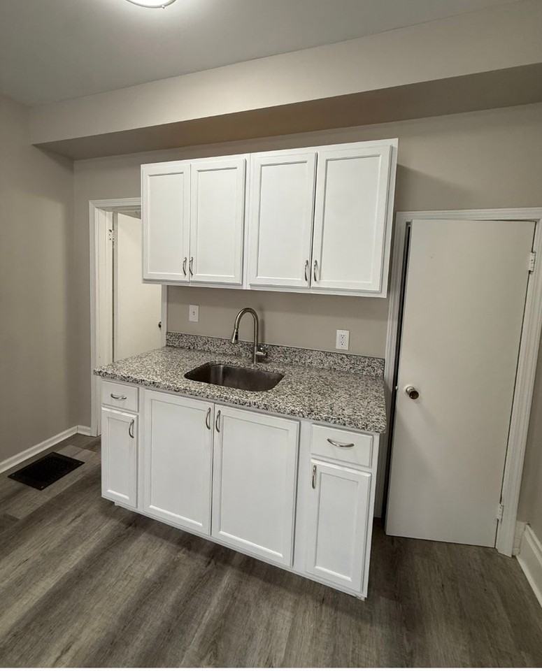 25 Parkview St #3 - Photo 3 of 8