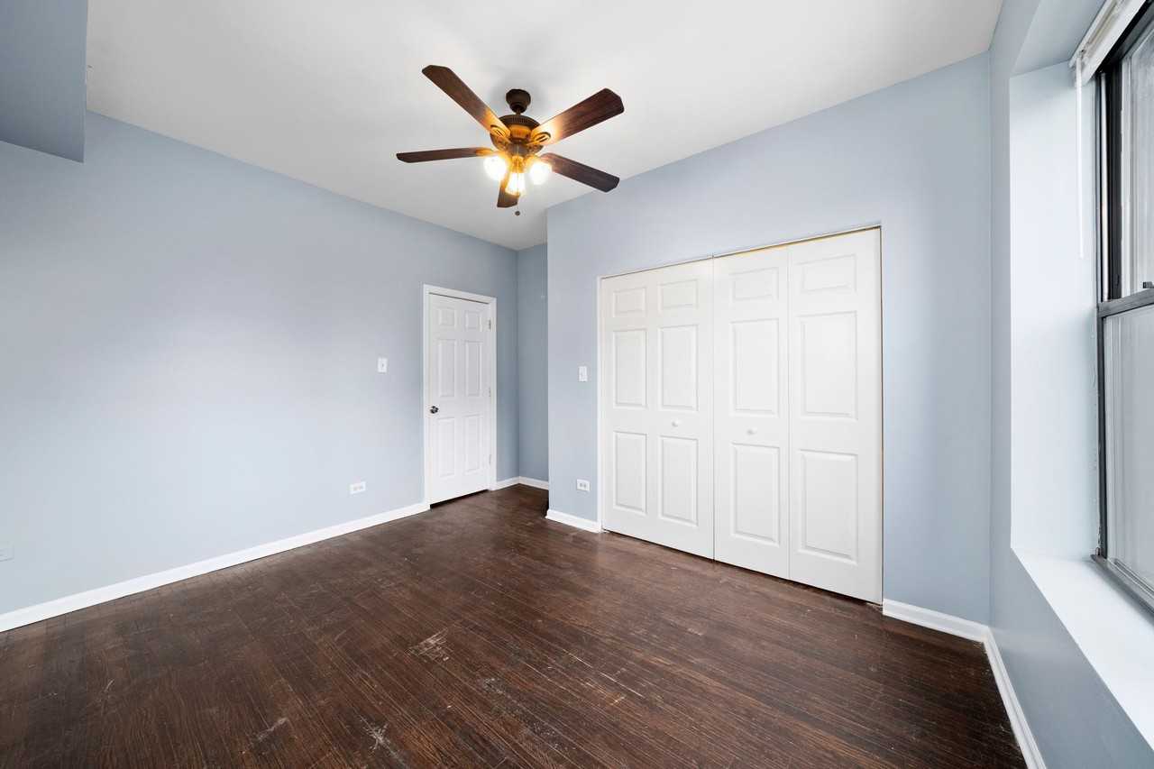 6553-6555 S Martin Luther King Dr - Photo 2 of 5