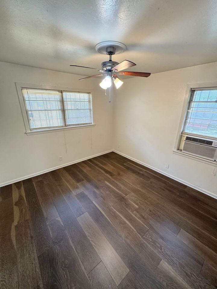 409 Chickasaw Trl - Photo 6 of 9