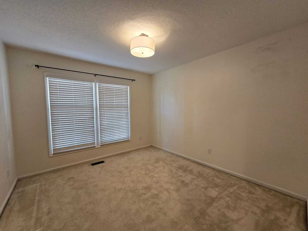 3456 Regiment Dr - Photo 5 of 31