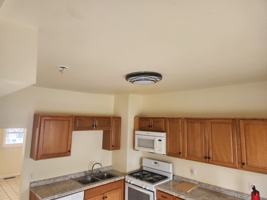 featured image of 413 N 6th Ave