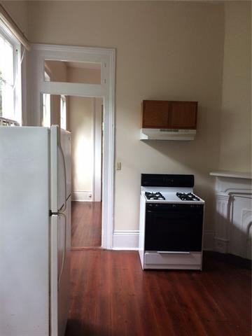 1731 Amelia St - Photo 5 of 9