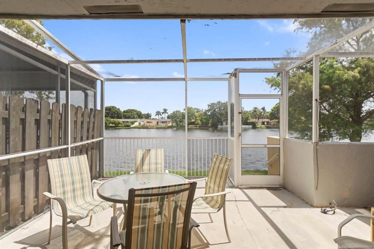 1441 Nw 122nd Ter - Photo 5 of 10