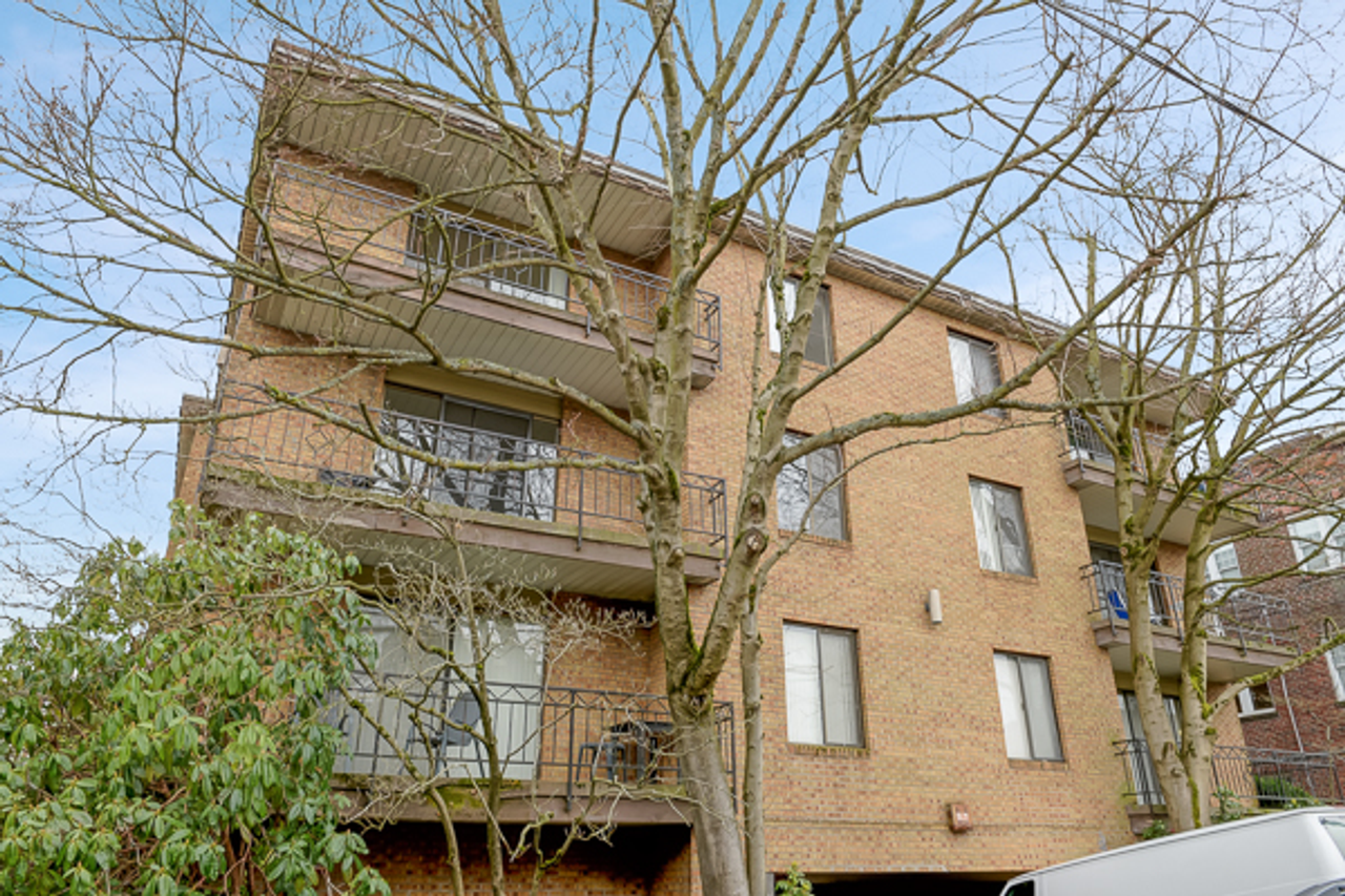 Malden House - Photo 2 of 5